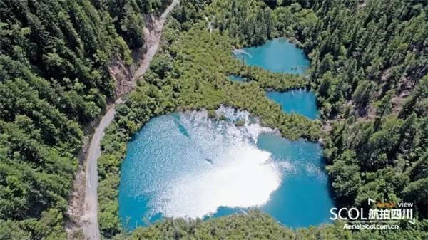 Quake-hit Jiuzhaigou regaining its beauty