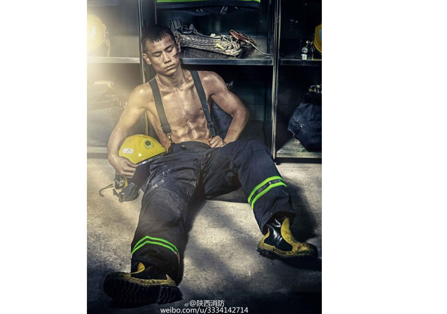 Chinese firefighters awe netizens in 2017 Calendar