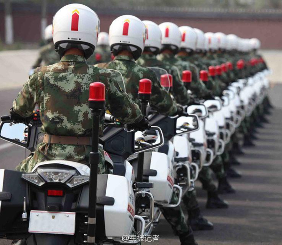 Chinese armed police motorcycle guard formation to make its debut