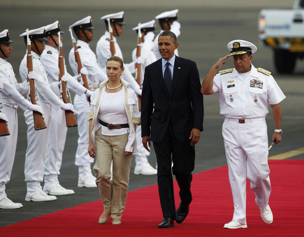 Obama arrives for Americas summit