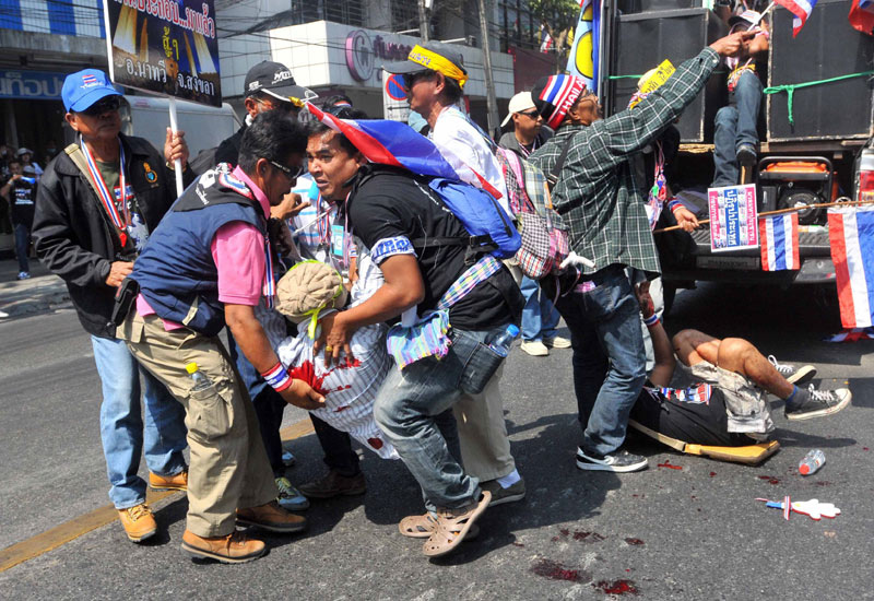 Blast wounds 36 anti-government protesters in Bangkok