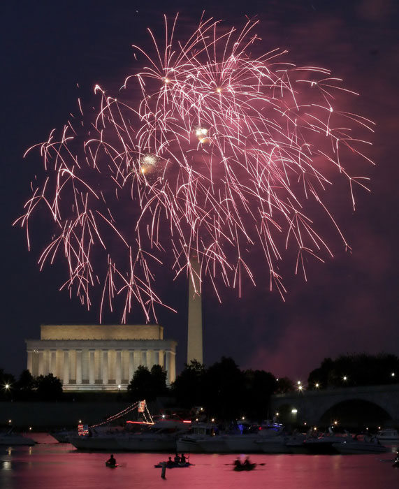 Washington splashed with fireworks on Independence Day