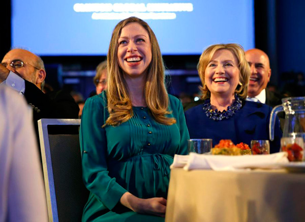 Chelsea Clinton gives birth to baby girl