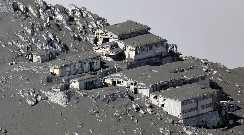 Mt. Ontake erupts, one killed