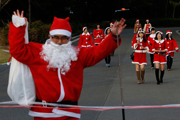 Christmas comes to Tokyo