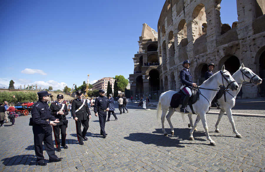 The world in photos: May 2 - May 8