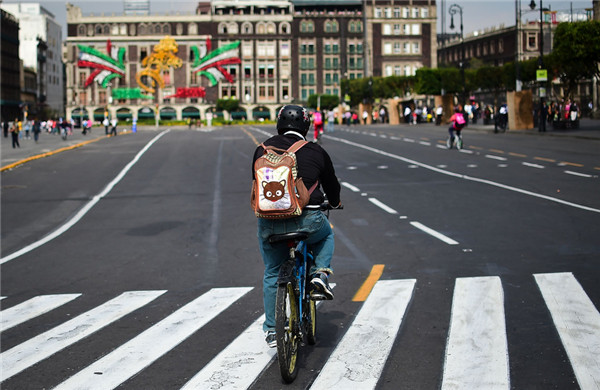 Car-crazy Mexico City celebrates World Carfree Day