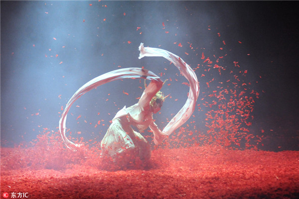 Chinese dance drama stuns British audience