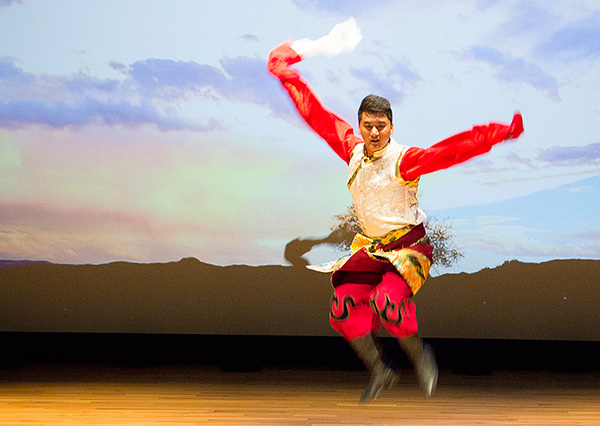 Tibet comes to Houston