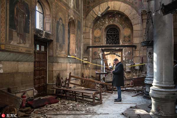 Cairo church bombing kills 25, raises fears among Christians