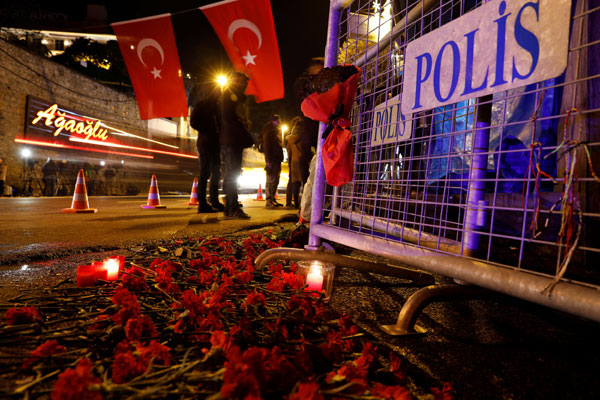 Islamic State claims responsibility for Istanbul attack