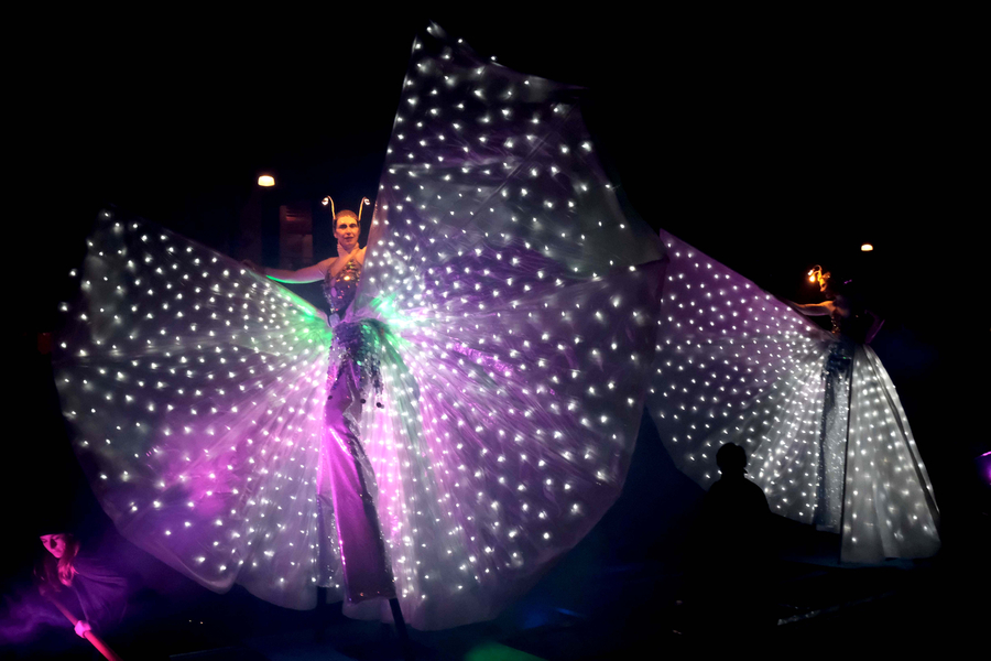 Venice Carnival opens with spectacular water show and masquerade