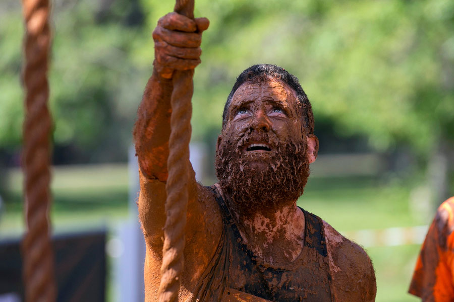 Israelis battle through miles of obstacles for 'Mud Day'